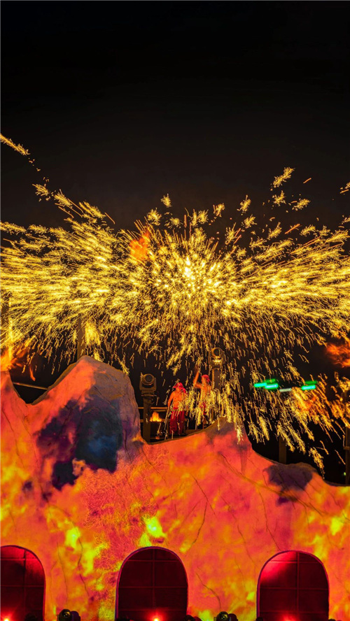 资深的策划团队